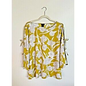 Ann Taylor Factory Size Large Yellow White Floral 3/4 Sleeve Women’s Top